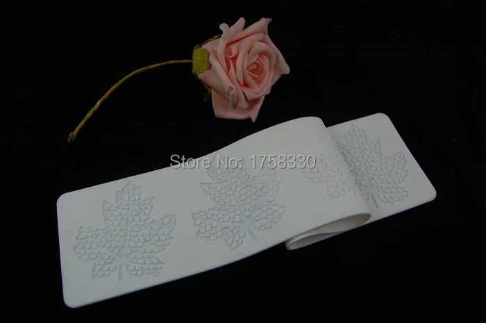 39*8CM Silicone sugar Lace Mat LEAVES Patten Cake Decorating mold fondant Moldes De Silicona
39*8CM Silicone sugar Lace Mat LEAVES Patten Cake Decorating mold fondant Moldes De Silicona