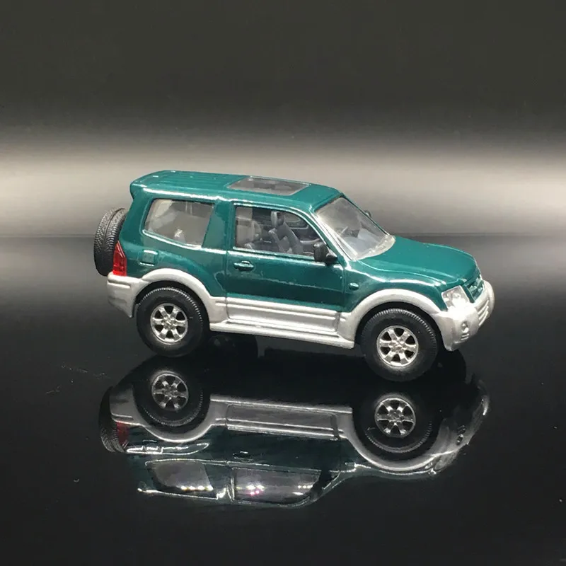 New Special Die Cast Metal 1/43 Classic Suv Home Display Collection Model Toys For Children
New Special Die Cast Metal 1/43 Classic Suv Home Display Collection Model Toys For Children
