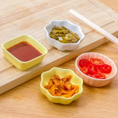 Creative home ceramics seasoning dish dessert plate Kitchen Bowl kitchen Tool Small Dishes 7.3*7.3CM
Creative home ceramics seasoning dish dessert plate Kitchen Bowl kitchen Tool Small Dishes 7.3*7.3CM