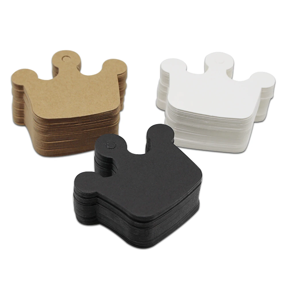 200Pcs/Lot 6*5.5cm Crown Shape Kraft Paper Party Wedding Favor Price Gift Card Label Luggage Hang Tag Brown White Black 3 Colors
200Pcs/Lot 6*5.5cm Crown Shape Kraft Paper Party Wedding Favor Price Gift Card Label Luggage Hang Tag Brown White Black 3 Colors