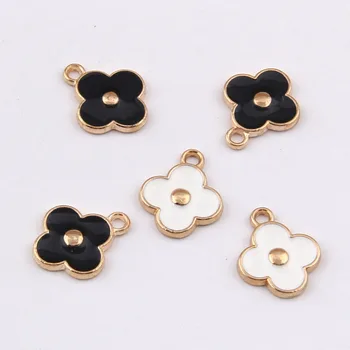 100pcs 15*13mm Small flower clover drop oil alloy jewelry accessories wholesale Painted small pendant
100pcs 15*13mm Small flower clover drop oil alloy jewelry accessories wholesale Painted small pendant