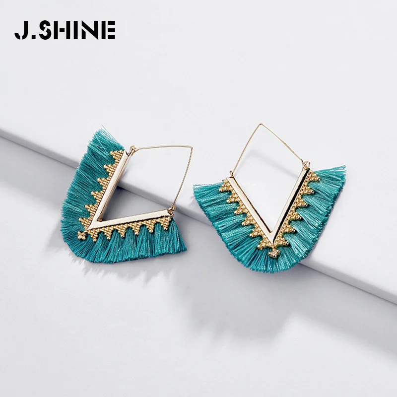 F.I.N.S 2019 Earrings Trendy V-Shaped Fringed Tassel Drop Earring for Women Ethnic Bohemian Big Statement Korean Earrings
F.I.N.S 2019 Earrings Trendy V-Shaped Fringed Tassel Drop Earring for Women Ethnic Bohemian Big Statement Korean Earrings