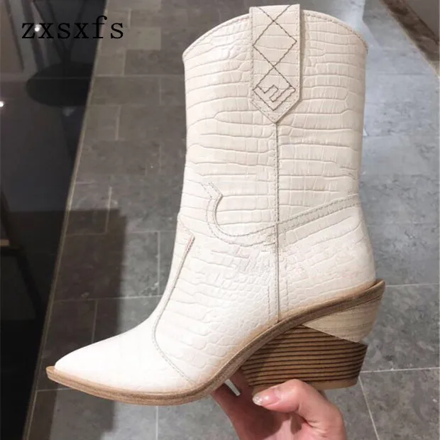 Fashion Chunky High Heels Winter Boots White Snakeskin Leather Point Toe Woman Ankle Boots!
Fashion Chunky High Heels Winter Boots White Snakeskin Leather Point Toe Woman Ankle Boots!