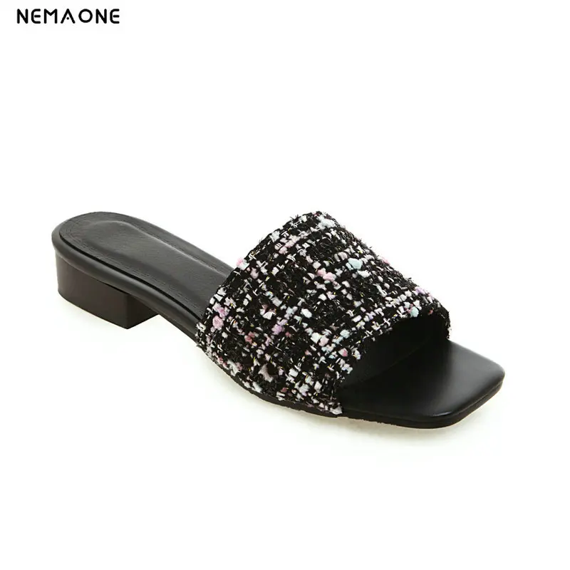 NEMAONE Women Flat Slippers Low Heel Fashion Brand Mule Shoes Mules Shoes open Toe Slides Designer Sandal Women Mules size 28-48
NEMAONE Women Flat Slippers Low Heel Fashion Brand Mule Shoes Mules Shoes open Toe Slides Designer Sandal Women Mules size 28-48