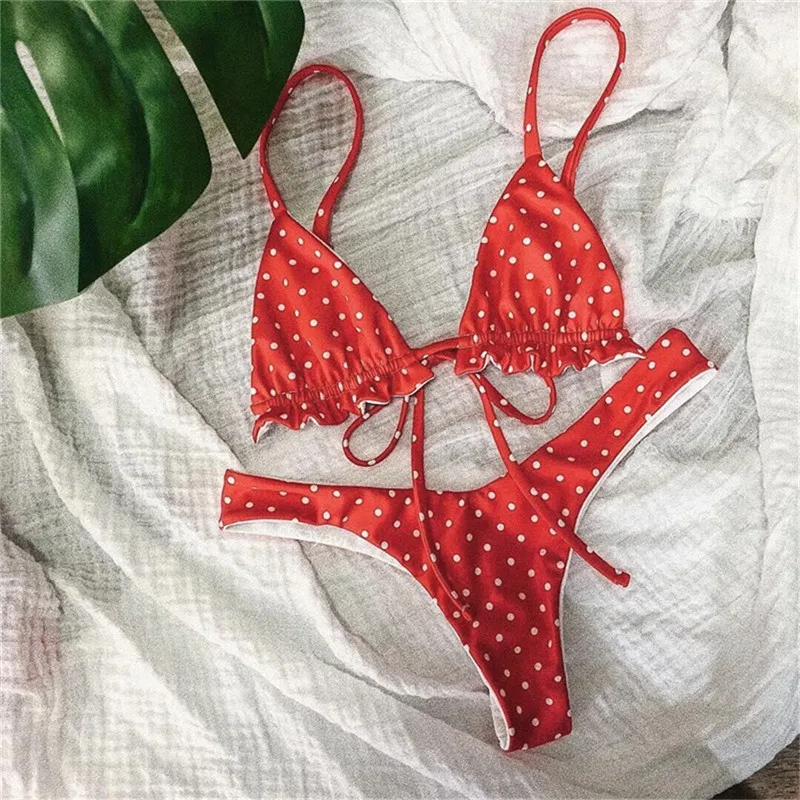 2018 Summer Sexy Bikinis Set Women Dot Print Bandage red Tankini Set Brazilian Swimwear new Print Swimwear
2018 Summer Sexy Bikinis Set Women Dot Print Bandage red Tankini Set Brazilian Swimwear new Print Swimwear