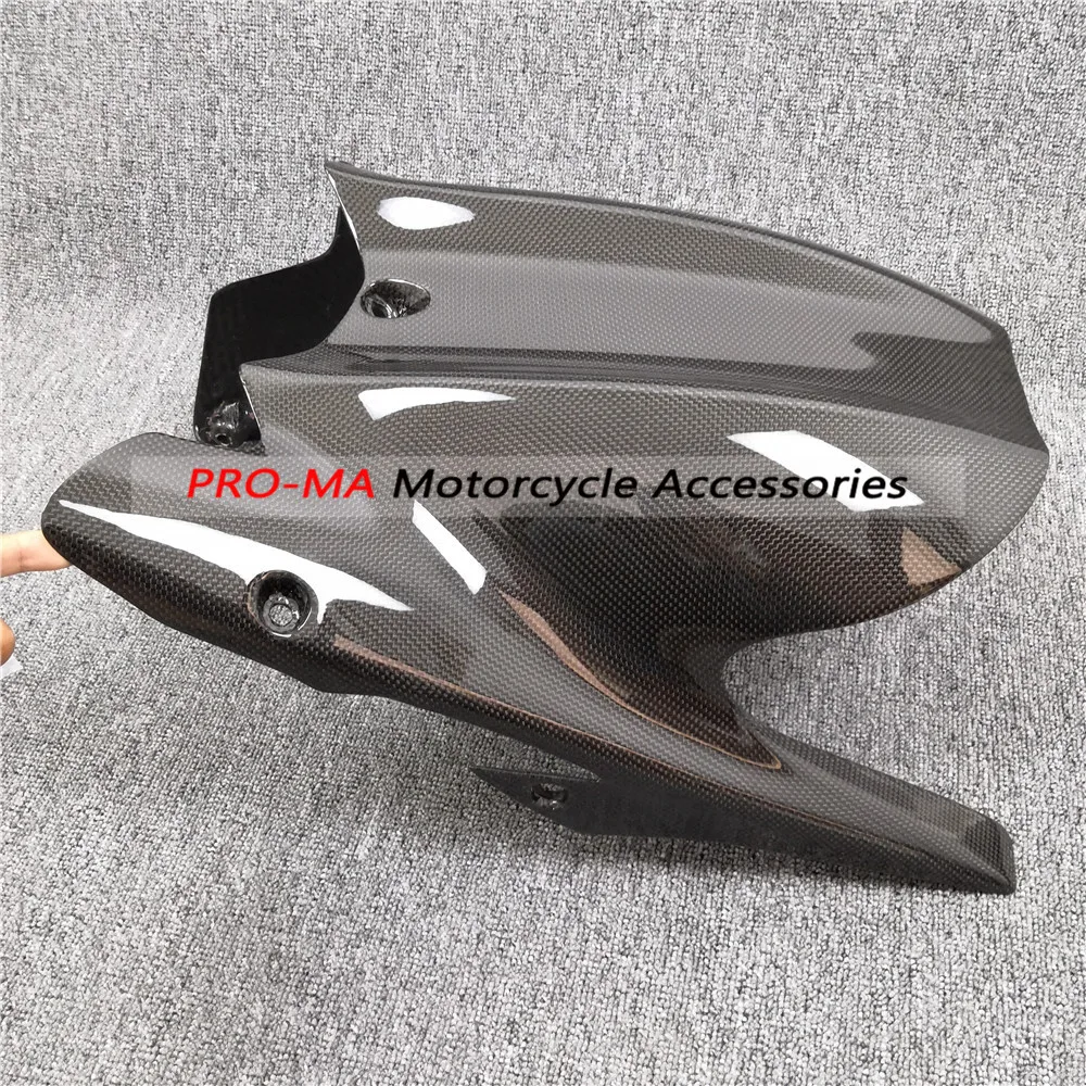 Motorcycle Rear Hugger(Chain guard)/(with chain cover) rear fender in Carbon Fiber For Ducati Diavel 2010-2015
Motorcycle Rear Hugger(Chain guard)/(with chain cover) rear fender in Carbon Fiber For Ducati Diavel 2010-2015