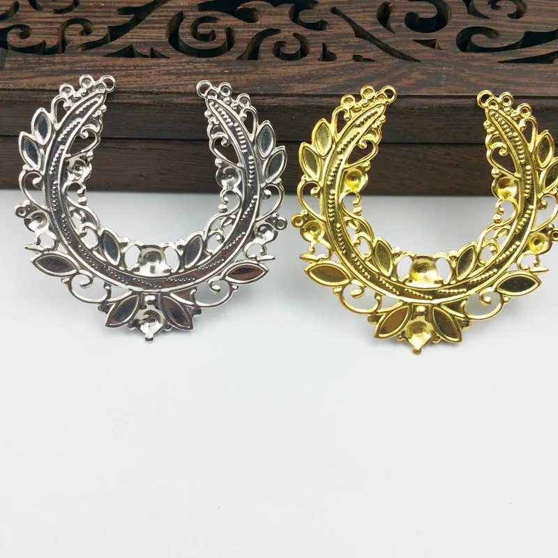 20pcs 45mm Filigree flower Wraps Metal Charms For Embellishment Scrapbook DIY Jewelry Metal Craft Wraps Box decoration
20pcs 45mm Filigree flower Wraps Metal Charms For Embellishment Scrapbook DIY Jewelry Metal Craft Wraps Box decoration