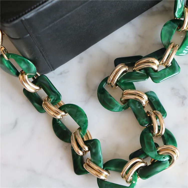Design and Manufacture of Self-made Emerald-coloured Square-circle and Circular Mixing Alloy Firm Handmade Chain Shoulder Strap
Design and Manufacture of Self-made Emerald-coloured Square-circle and Circular Mixing Alloy Firm Handmade Chain Shoulder Strap