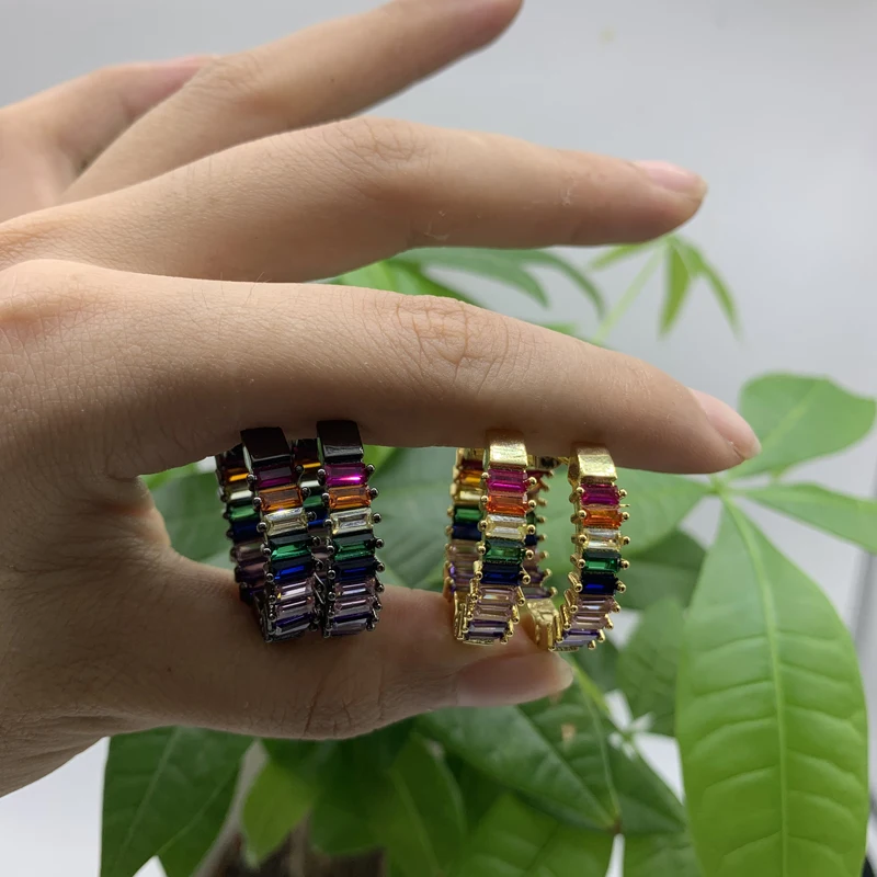 5Pairs/lot Rainbow Zirconia 25mm Round Earrings Colorful Gem-stone Earrings Brithday Gift For Her
5Pairs/lot Rainbow Zirconia 25mm Round Earrings Colorful Gem-stone Earrings Brithday Gift For Her