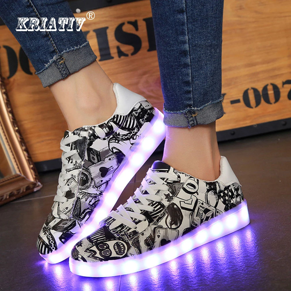KRIATIV Hot&Cool!!! Fashion Girls Luminous Sneakers for Children Led Kids Glowing Sneakers High Quality Boy Girl Shoes Size35-44
KRIATIV Hot&Cool!!! Fashion Girls Luminous Sneakers for Children Led Kids Glowing Sneakers High Quality Boy Girl Shoes Size35-44