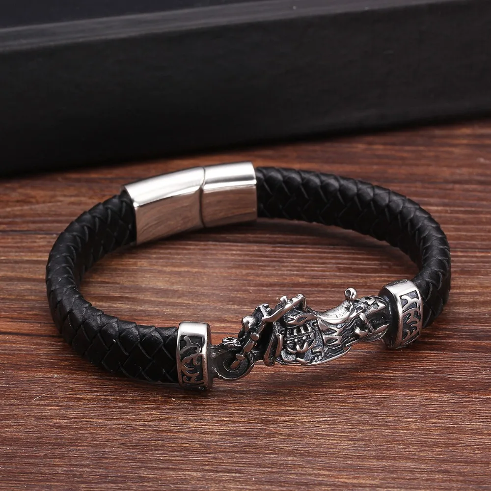 Vintage Motorcycle Man Genuine Leather Bracelets Sporty Jewelry Punk Stainless Steel Chain Link Charm Bracelets Men's Bangles
Vintage Motorcycle Man Genuine Leather Bracelets Sporty Jewelry Punk Stainless Steel Chain Link Charm Bracelets Men's Bangles