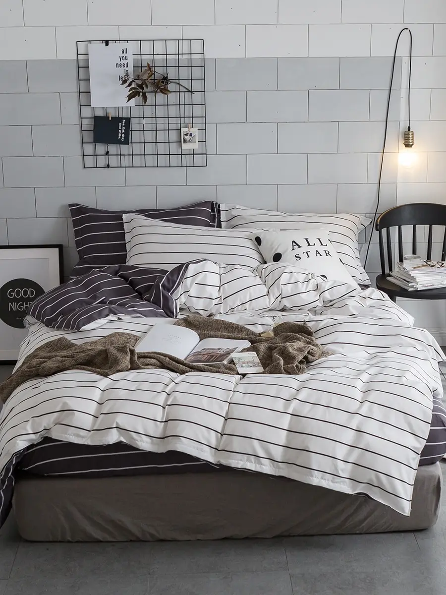 4 Pcs Bedclothes Set Modern Brief Style Simple Stripe Pattern Soft Cozy Bedding Cover Set
4 Pcs Bedclothes Set Modern Brief Style Simple Stripe Pattern Soft Cozy Bedding Cover Set