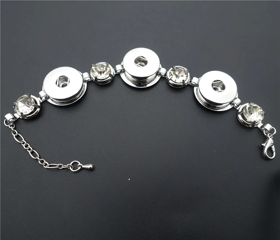 18mm Snap Buttons Bracelets Rhodium Plated Copper Alloy Base 3 Sockets with 4 Faceted Crystals Rhinestones Jewelry 12 Pieces
18mm Snap Buttons Bracelets Rhodium Plated Copper Alloy Base 3 Sockets with 4 Faceted Crystals Rhinestones Jewelry 12 Pieces