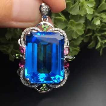 Fine Jewelry Collection Real 18K White Gold 100% Natural Blue Topaz Gemstone Pendant Necklace
Fine Jewelry Collection Real 18K White Gold 100% Natural Blue Topaz Gemstone Pendant Necklace