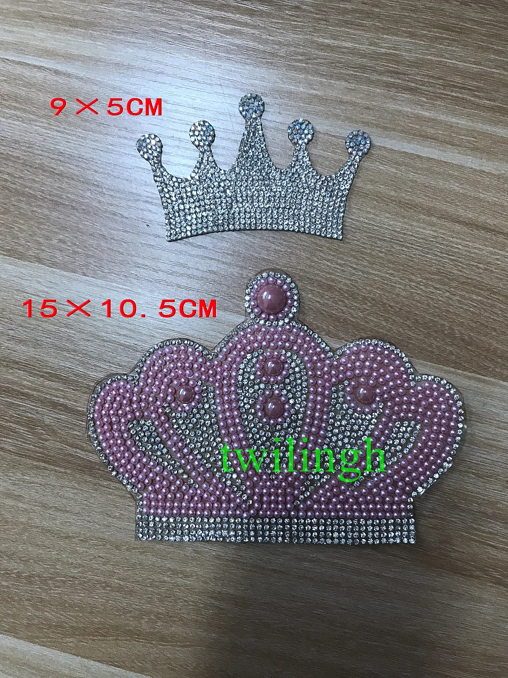 1 Piece Crown Patch DIY Iron On Patches Hot Fix Rhinestone Applique For Newborn Baby Boy Girl Clothing Decoration Patches
1 Piece Crown Patch DIY Iron On Patches Hot Fix Rhinestone Applique For Newborn Baby Boy Girl Clothing Decoration Patches