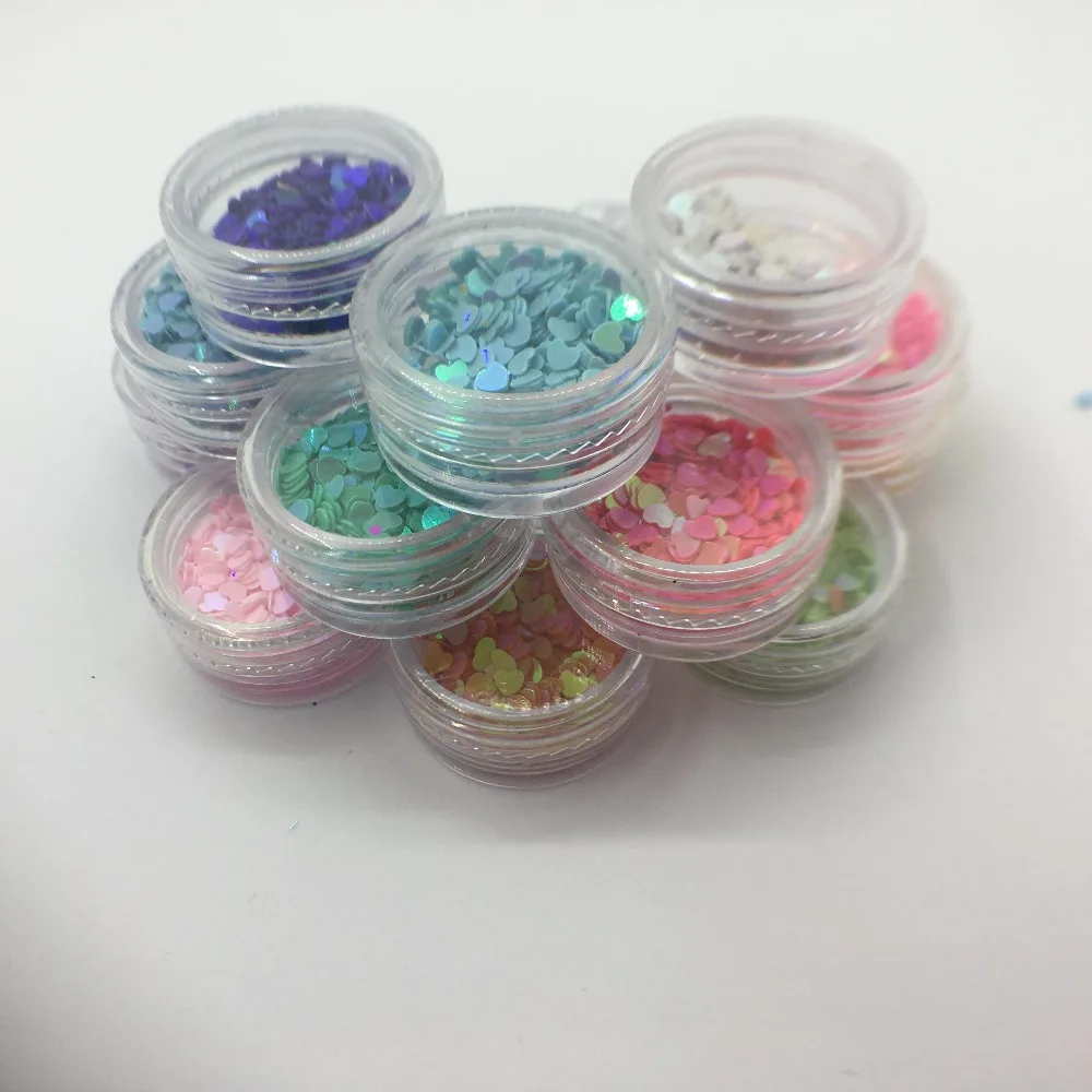 Nail art, shiny box, mixed color 12 design Mini Heart fashion fashion, light beauty nail sequins, nail decorations.
Nail art, shiny box, mixed color 12 design Mini Heart fashion fashion, light beauty nail sequins, nail decorations.