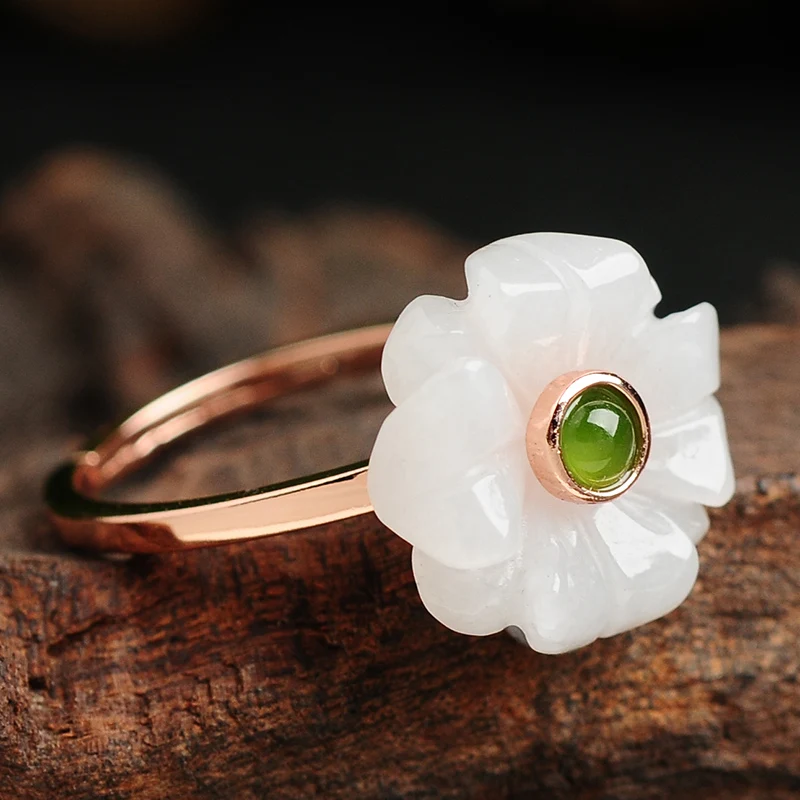 Natural A goods Jade Jade with Jasper Flower Ring silver Ring retractable 925 silver inlaid purple golden flower ring
Natural A goods Jade Jade with Jasper Flower Ring silver Ring retractable 925 silver inlaid purple golden flower ring