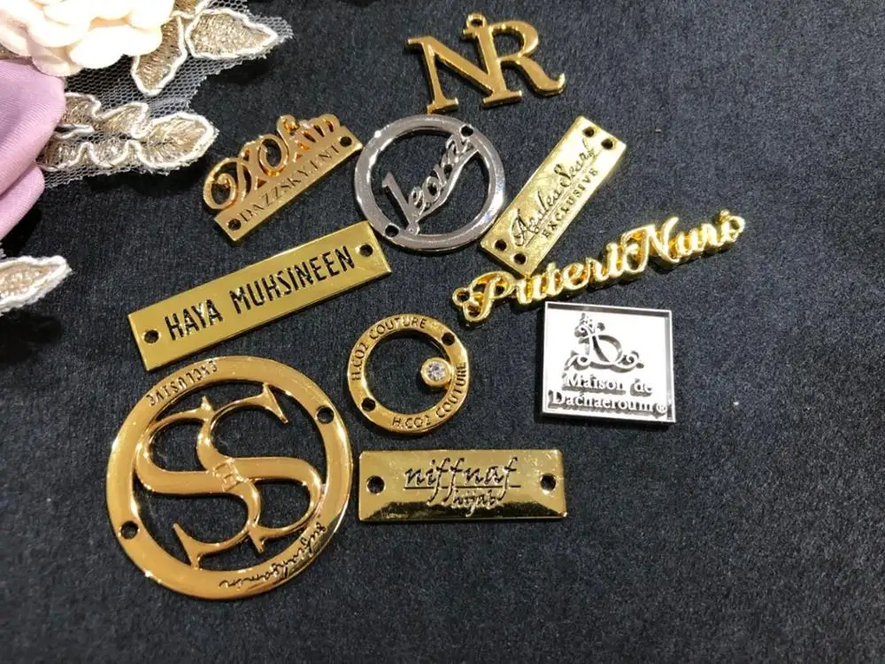 Personalize Clothes/Bag/Shoes/Jeans Accessories Customized Metal Label Zinc Alloy Tag Engraved Patch
Personalize Clothes/Bag/Shoes/Jeans Accessories Customized Metal Label Zinc Alloy Tag Engraved Patch