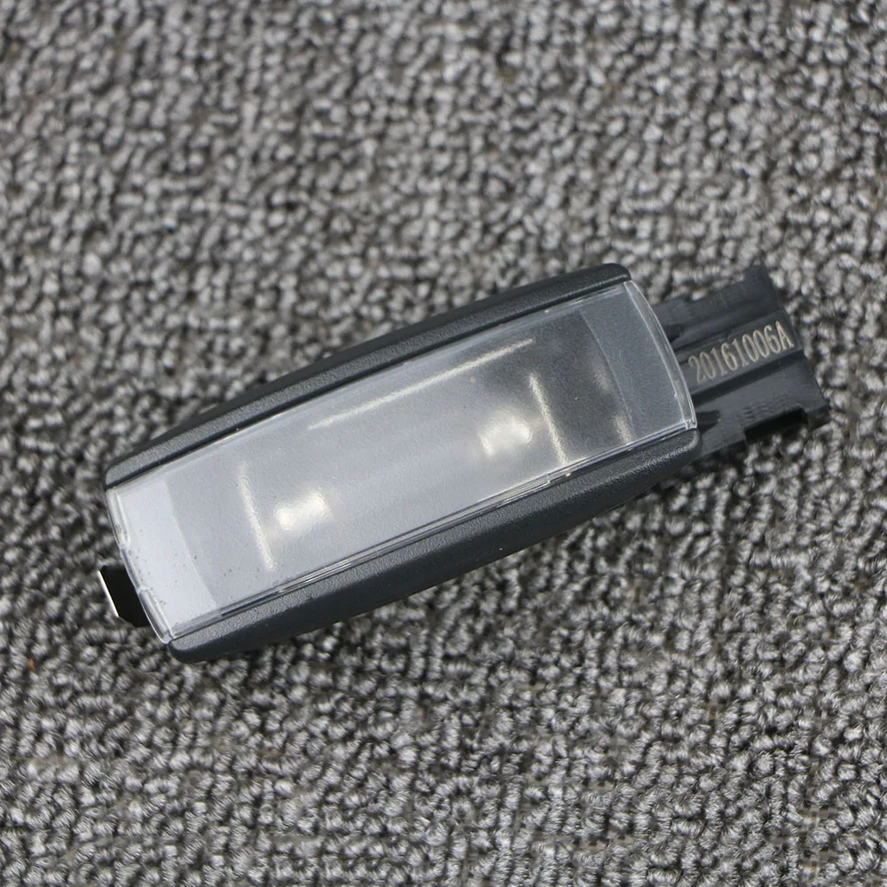 1K0947109 Black Dome Lamp Reading Light Car Interior Light MakeUp Lights Grey For VW Passat B6 B7 CC Jetta Golf 5 MK6 MK7 Tiguan
1K0947109 Black Dome Lamp Reading Light Car Interior Light MakeUp Lights Grey For VW Passat B6 B7 CC Jetta Golf 5 MK6 MK7 Tiguan