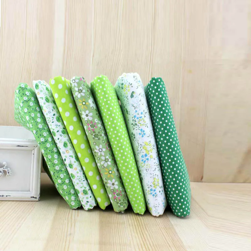 7pcs 100% Cotton Fabric for Patchwork Green Color Fabric DIY Quilting Sewing Felt Cloth Crafts Materials Tissue Size 25x25cm
7pcs 100% Cotton Fabric for Patchwork Green Color Fabric DIY Quilting Sewing Felt Cloth Crafts Materials Tissue Size 25x25cm
