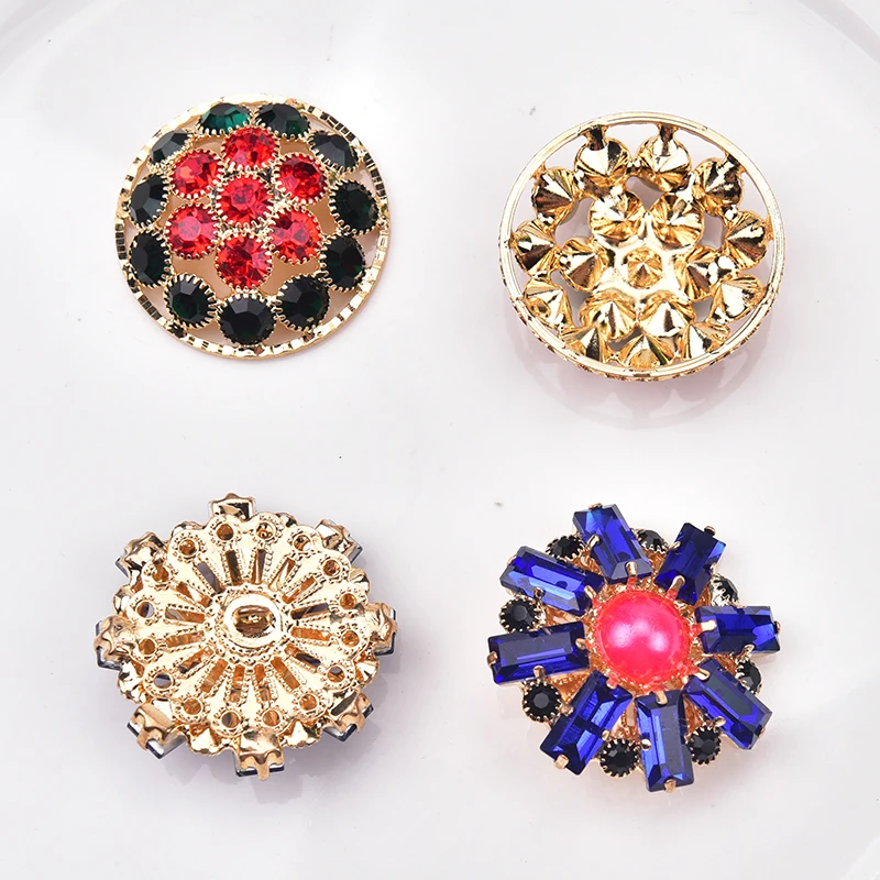 High Quality 5pcs/Lot Glass Crystal Rhinestone Brooch Motif Applique Sewing Wedding Dress Belt Shoes Decoration 3*3cm
High Quality 5pcs/Lot Glass Crystal Rhinestone Brooch Motif Applique Sewing Wedding Dress Belt Shoes Decoration 3*3cm