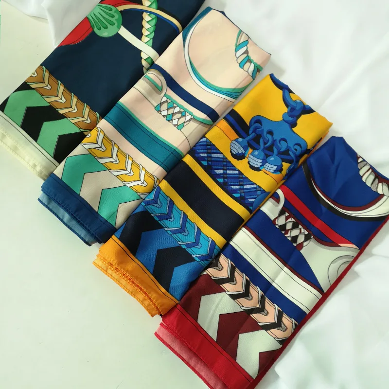 Women's 2019 spring and summer explosions saddle belt printing 130*130cm twill retro simulation silk shawl square scarf
Women's 2019 spring and summer explosions saddle belt printing 130*130cm twill retro simulation silk shawl square scarf