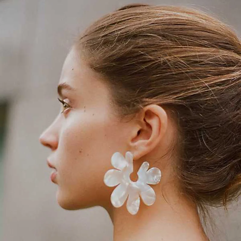 New Large Colorful Flower Female Drop Earrings Bohemian Acrylic Acetate Big Leaf Statement Earrings Wedding Ethnic Jewelry Gifts
New Large Colorful Flower Female Drop Earrings Bohemian Acrylic Acetate Big Leaf Statement Earrings Wedding Ethnic Jewelry Gifts