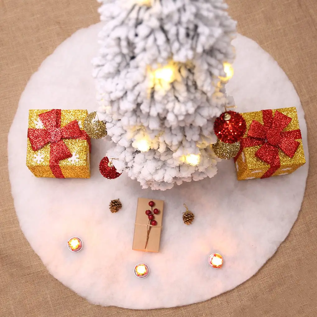 2019 60cm White Christmas Tree Skirts Base Floor Mat Cover 2019 Year Xmas Party Home Decoration Carpet
2019 60cm White Christmas Tree Skirts Base Floor Mat Cover 2019 Year Xmas Party Home Decoration Carpet