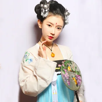 Chinese Hanfu Traditional Dance Costume Women Folk Dress Embroidery Stage Wear Singers Dancer Oriental Festival Outfit DC1828
Chinese Hanfu Traditional Dance Costume Women Folk Dress Embroidery Stage Wear Singers Dancer Oriental Festival Outfit DC1828