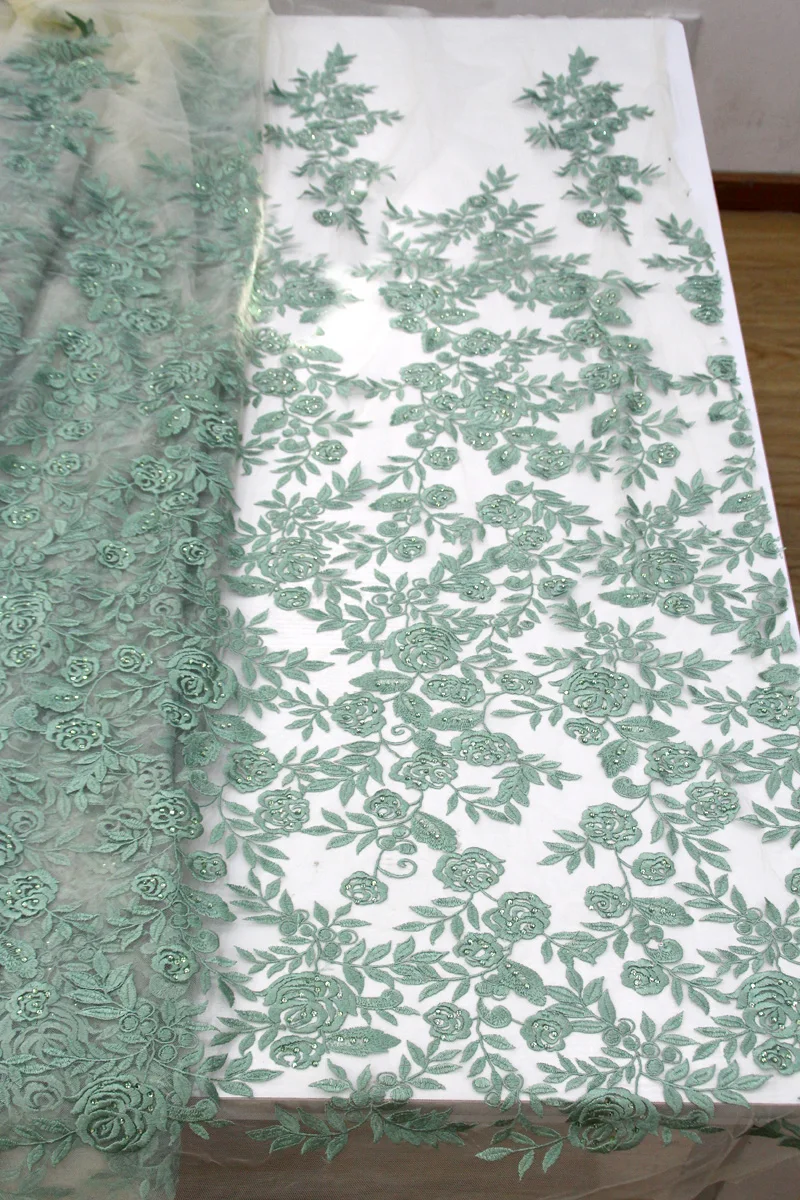 Latest African Laces 2018 With stones Lace Fabric Nigerian French Lace Fabrics High Quality French Tulle Lace Fabric For Women
Latest African Laces 2018 With stones Lace Fabric Nigerian French Lace Fabrics High Quality French Tulle Lace Fabric For Women