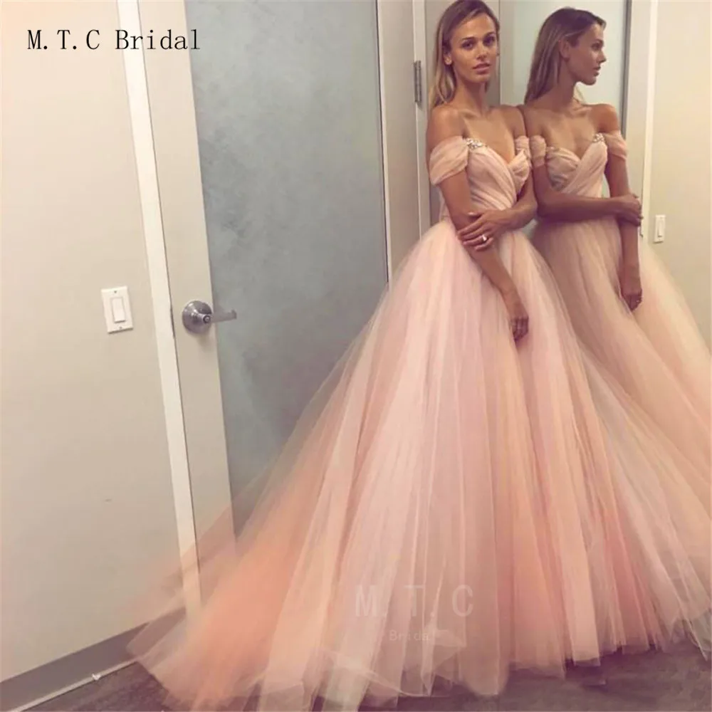 New 2019 Light Pink Prom Dresses Off The Shoulder A Line Long Tulle Formal Evening Gown Custom Made Special Occasion Dress Cheap
New 2019 Light Pink Prom Dresses Off The Shoulder A Line Long Tulle Formal Evening Gown Custom Made Special Occasion Dress Cheap
