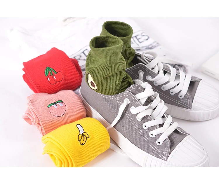 Funny Cute Banana Cherry Avocado Fruit Pattern Women Girl Cotton Loose Crew Socks Summer Japan Harajuku Yellow Designer Retro 11