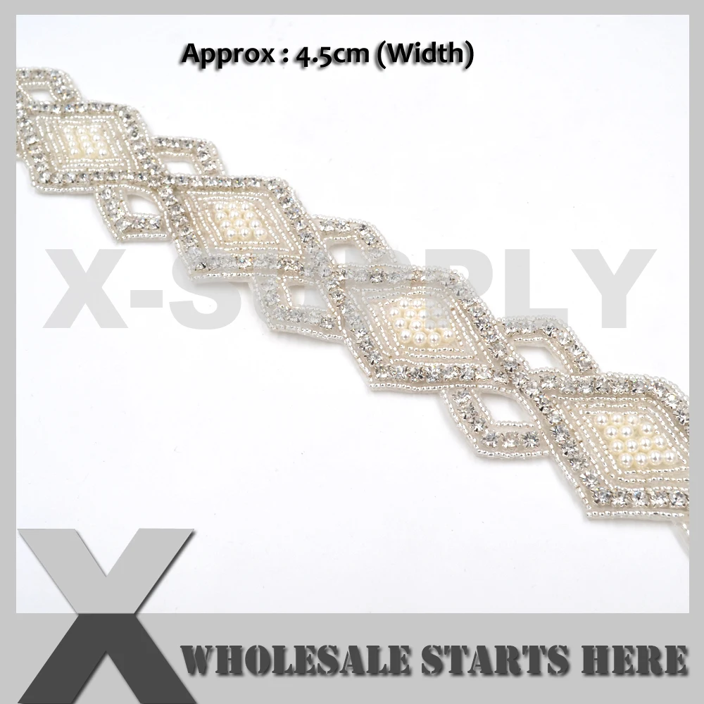 Pearl and Rhinestone Trim By The Yard,Thin Bridal Trim,Luxury Silver Rhinestone Crystal Applique Trim For Bridal Wedding Sash
Pearl and Rhinestone Trim By The Yard,Thin Bridal Trim,Luxury Silver Rhinestone Crystal Applique Trim For Bridal Wedding Sash