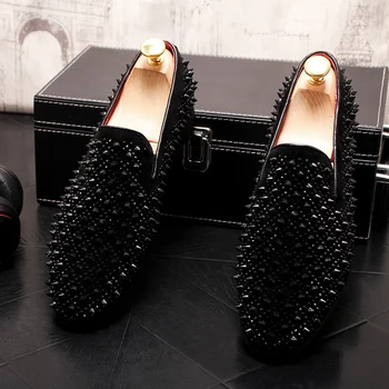 2019NEW Summer men's set of feet shoes fashion rivet Lok Fu shoes star with the same peas shoes fashion hair stylist men's shoes
2019NEW Summer men's set of feet shoes fashion rivet Lok Fu shoes star with the same peas shoes fashion hair stylist men's shoes