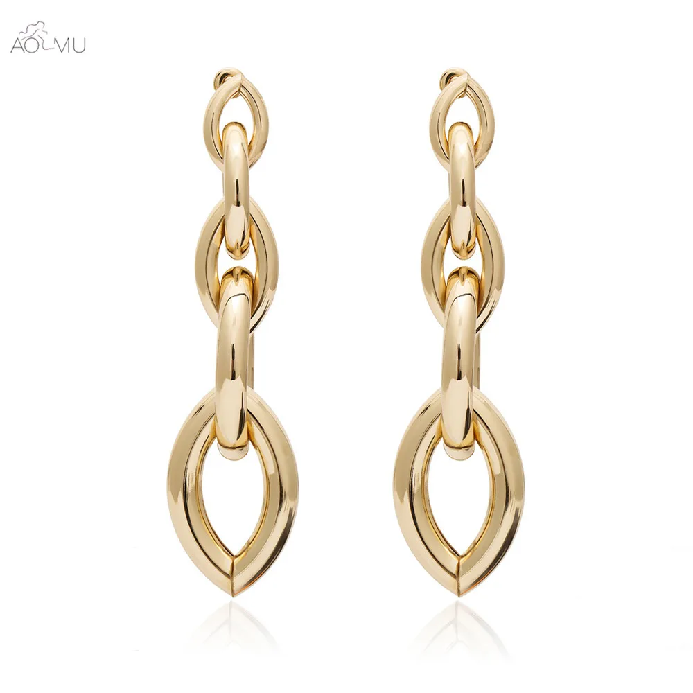AOMU Exaggerated Personality Long Geometric Chain Hollow Metal Gold Oval Drop Earrings for Women Birthday Gift Party Jewelry
AOMU Exaggerated Personality Long Geometric Chain Hollow Metal Gold Oval Drop Earrings for Women Birthday Gift Party Jewelry