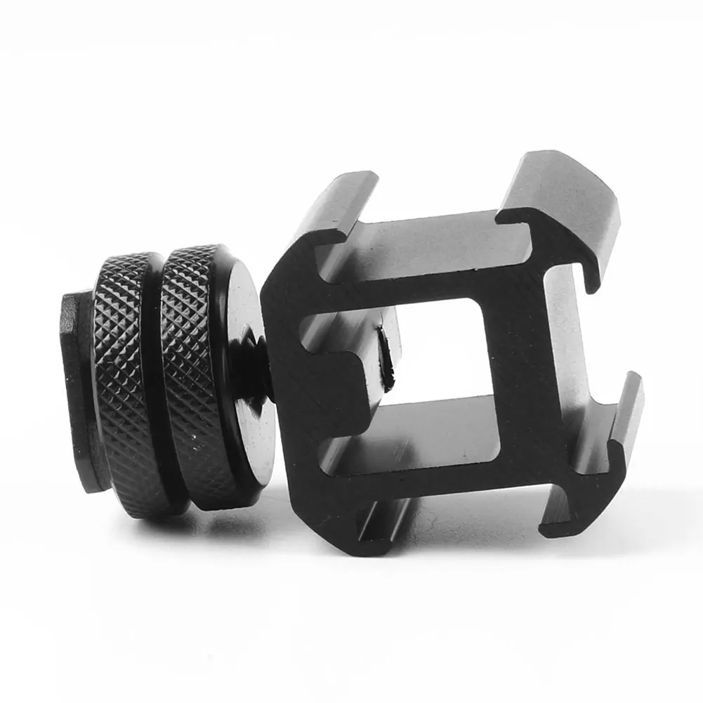 Three Head Extend Port Connect Microphone Use Metal Practical On Camera Mount Hot Shoe Base Set Smooth Adapter For Video Light
Three Head Extend Port Connect Microphone Use Metal Practical On Camera Mount Hot Shoe Base Set Smooth Adapter For Video Light