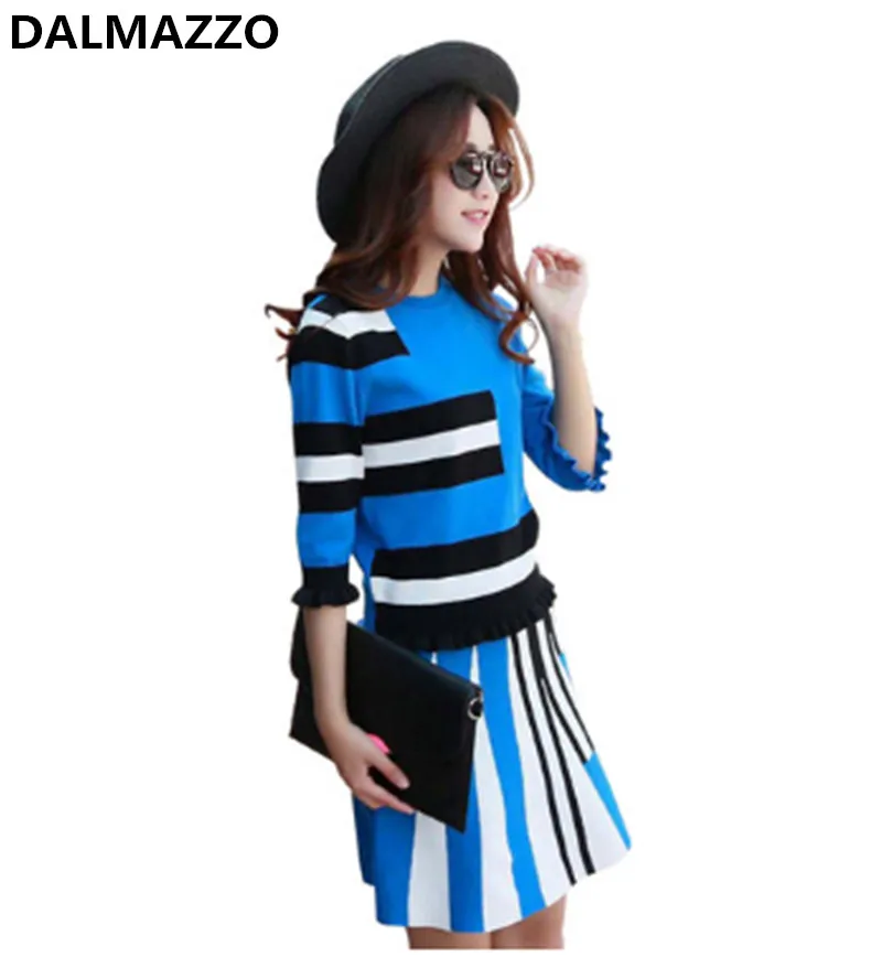 2018 Women's Spring Autumn Suits Clothing Knitted Striped Sweaters Tops + Skirt 2 Pieces Sets Sweatsuit Female Free Shipping
2018 Women's Spring Autumn Suits Clothing Knitted Striped Sweaters Tops + Skirt 2 Pieces Sets Sweatsuit Female Free Shipping