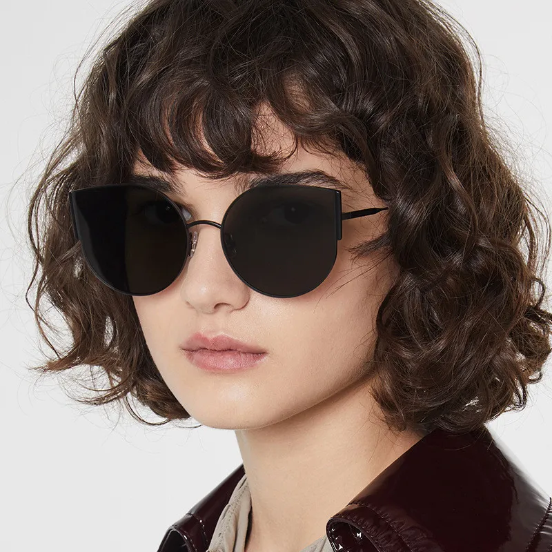 CURTAIN New Cat Eye Sunglasses Women oculos Metal Okulary Przeciws Oneczne Glasses Women's Sunglasses UV400 lunette soleil femme
CURTAIN New Cat Eye Sunglasses Women oculos Metal Okulary Przeciws Oneczne Glasses Women's Sunglasses UV400 lunette soleil femme