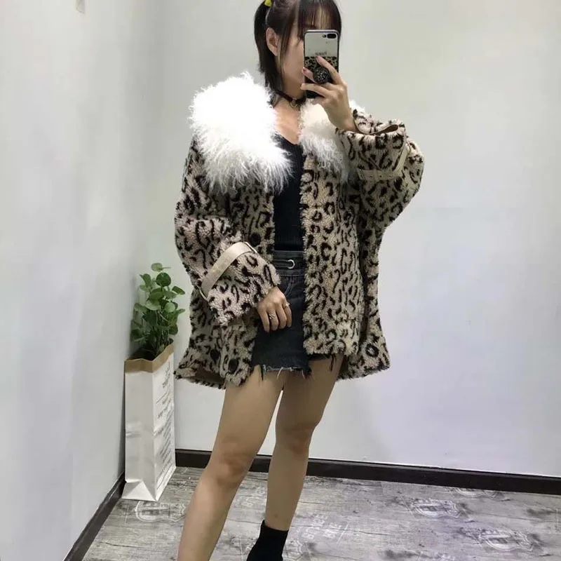 Sheep Fur Coat 2019 Winter Women Leopard Clothes Korean Plus Size Jacket With Oversize Natural Mongolia Real Sheep Fur collar
Sheep Fur Coat 2019 Winter Women Leopard Clothes Korean Plus Size Jacket With Oversize Natural Mongolia Real Sheep Fur collar