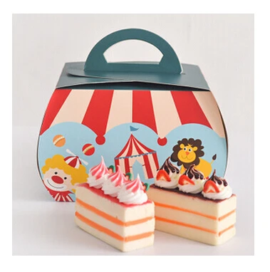 200PCS/LOT circus troupe carnival decoration Paper Cupcake box macarons chocolate dessert box cake candy box
200PCS/LOT circus troupe carnival decoration Paper Cupcake box macarons chocolate dessert box cake candy box