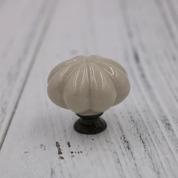 10pcs 35mm Ceramic pumpkin Knob Cute Kid's Bedroom Cabinet Handles Drawer Closet Cupboard door Knob pull
10pcs 35mm Ceramic pumpkin Knob Cute Kid's Bedroom Cabinet Handles Drawer Closet Cupboard door Knob pull