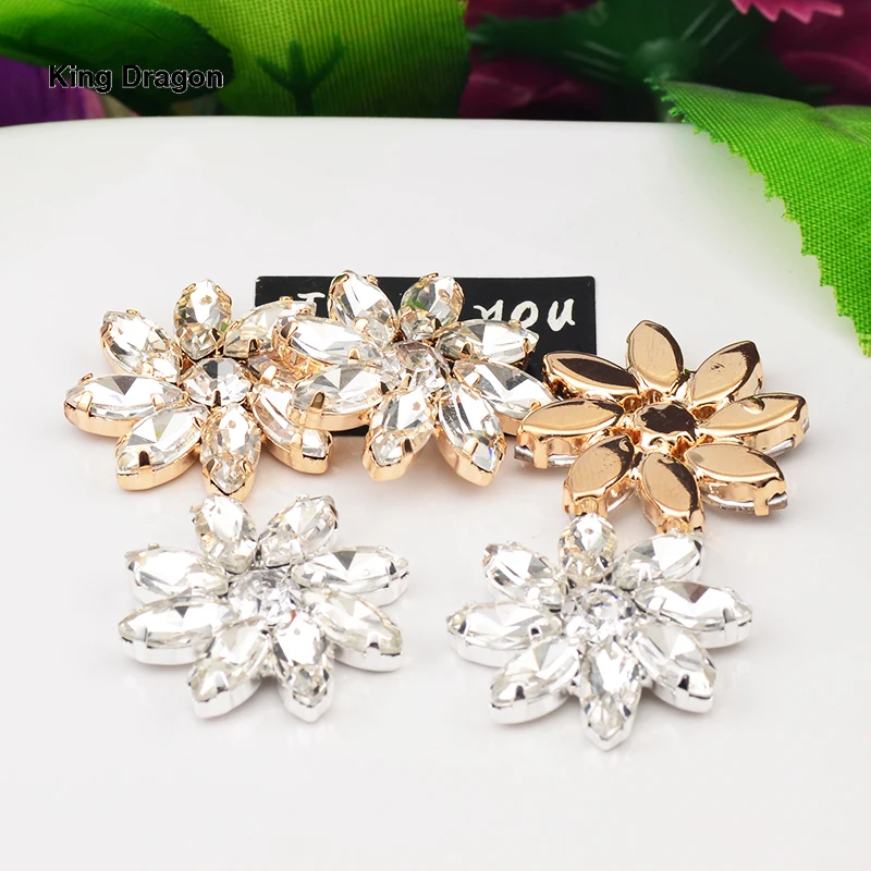 Rhinestone Snowflake Embellishment Button 25MM 10pcs/lot Flat Back Silver Color or Gold Color
Rhinestone Snowflake Embellishment Button 25MM 10pcs/lot Flat Back Silver Color or Gold Color