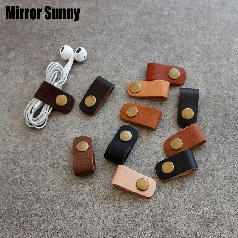 2PCS/SET Genuine Leather DIY Accessories Ear Lines & Data Lines Storage Buckles Simple Hoop Ring Connection Collect Bag Buckles
2PCS/SET Genuine Leather DIY Accessories Ear Lines & Data Lines Storage Buckles Simple Hoop Ring Connection Collect Bag Buckles
