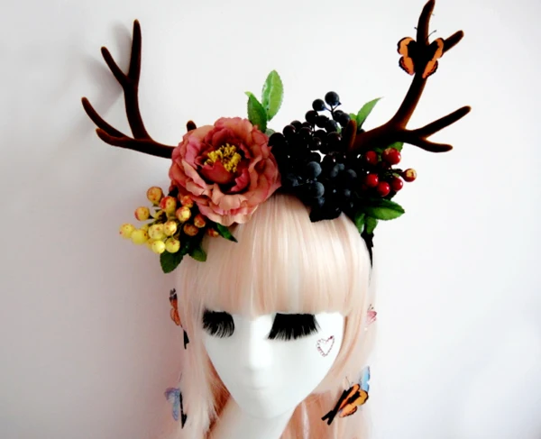 Big Lolita Simulated Antlers Reindeer Elk Hair Headband With Flowers Butterfly Decors Cosplay Photography Props Hair Accessories
Big Lolita Simulated Antlers Reindeer Elk Hair Headband With Flowers Butterfly Decors Cosplay Photography Props Hair Accessories