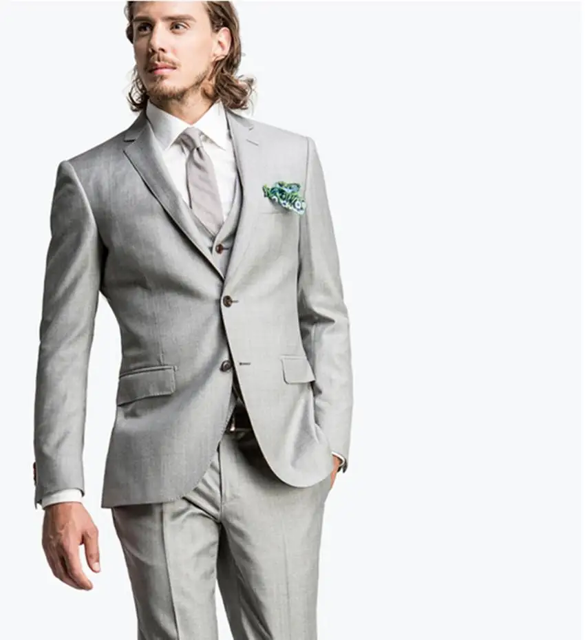 2016 High Quality groom suits Light Gray wedding Custom made suit dinner party man's formal wear( jacket+Pants+vest+tie)
2016 High Quality groom suits Light Gray wedding Custom made suit dinner party man's formal wear( jacket+Pants+vest+tie)
