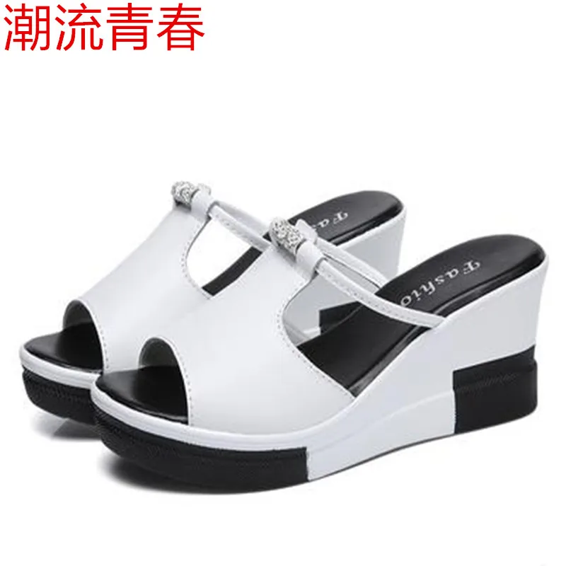 2019 New Summer Fashion Women lady's slippers Wedges Platform High Heels Open Toe Ladies Casual Comfortable slippers
2019 New Summer Fashion Women lady's slippers Wedges Platform High Heels Open Toe Ladies Casual Comfortable slippers