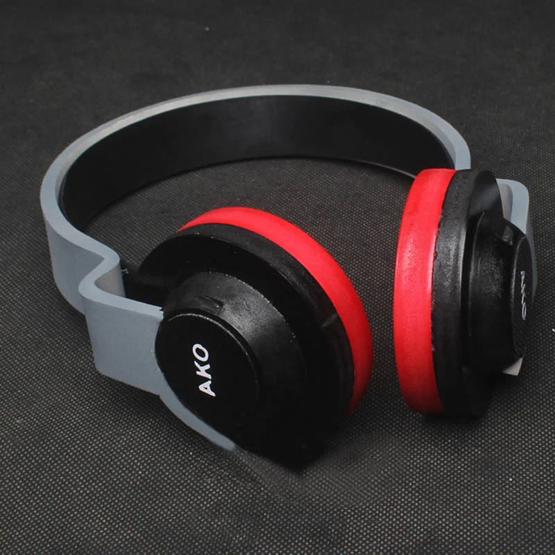 P5 Persona5 Futaba Sakura PVC Headphone Headwear Cosplay Prop Toy Cos headset (Props cannot be listened to)
P5 Persona5 Futaba Sakura PVC Headphone Headwear Cosplay Prop Toy Cos headset (Props cannot be listened to)