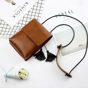 New women's small shoulder bag fashion pu leather simple solid color mobile phone bag Messenger bag
New women's small shoulder bag fashion pu leather simple solid color mobile phone bag Messenger bag