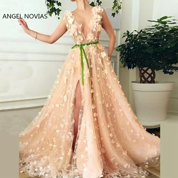 Long V Neck Champagne 3D Flowers Arabic Lace Evening Dress 2019 with Ribbon Belt Abendkleider Moroccan Sexy Formal Prom Gowns
Long V Neck Champagne 3D Flowers Arabic Lace Evening Dress 2019 with Ribbon Belt Abendkleider Moroccan Sexy Formal Prom Gowns