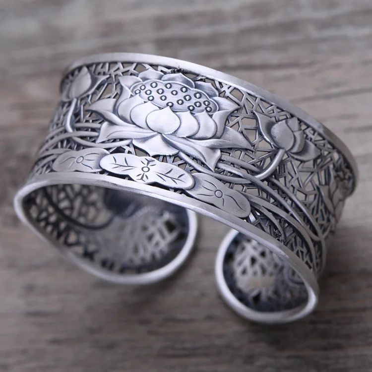 999 Solid Sterling Silver Filigree Lotus Cuff Bracelet Bangle Yoga Zen 27.6g A2354
999 Solid Sterling Silver Filigree Lotus Cuff Bracelet Bangle Yoga Zen 27.6g A2354